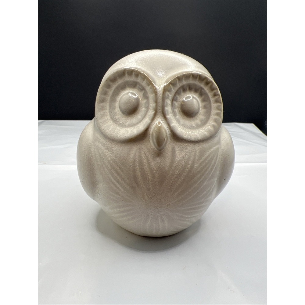 Vtg Pottery Craft USA Ceramic Owl Figurine MCM Clay Menagerie White Terracotta